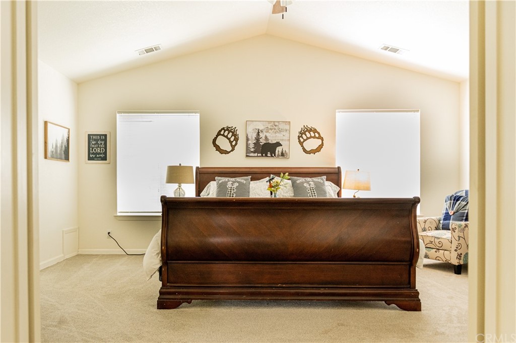 39301 Moonray Lane Oakhurst, CA 93644 - Photo 12 of 41 a living room with furniture