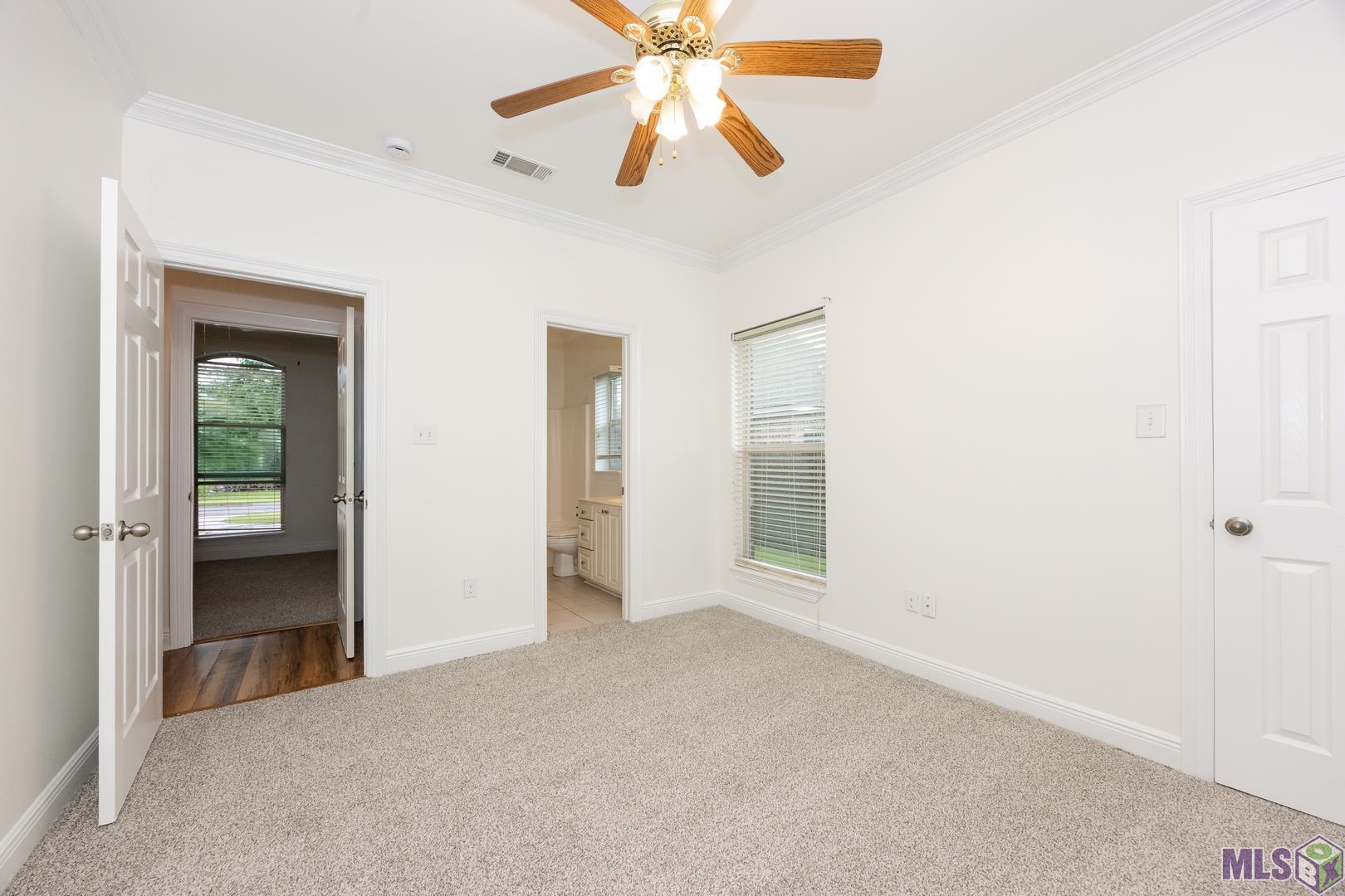 18249 Shadow Creek Avenue Baton Rouge, LA 70816 - Photo 24 of 37
