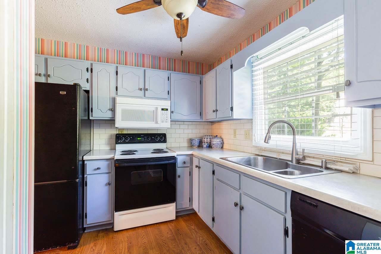 602 Old Rocky Ridge Lane Birmingham, AL 35216 - Photo 7 of 21