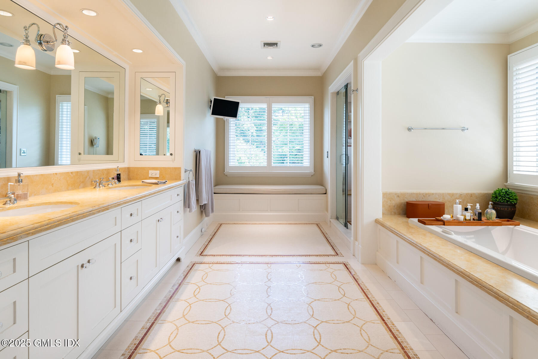 10 Copper Beech Road Greenwich, CT 06830 - Photo 16 of 43 Primary Bathroom