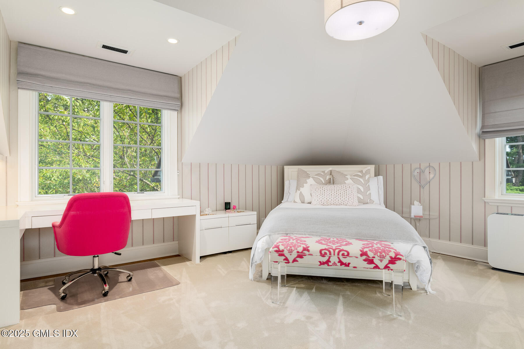 10 Copper Beech Road Greenwich, CT 06830 - Photo 20 of 43 4th Bedroom