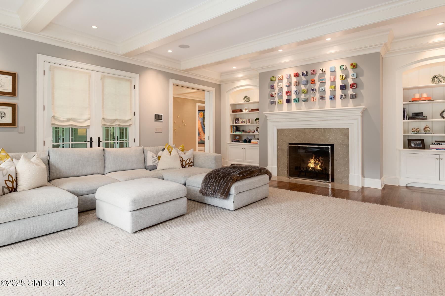 10 Copper Beech Road Greenwich, CT 06830 - Photo 7 of 43 Family Room