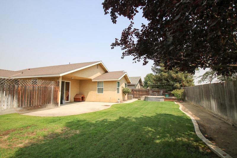 451 West Lilac Avenue Reedley, CA 93654 - Photo 22 of 29 Gallery Image 22