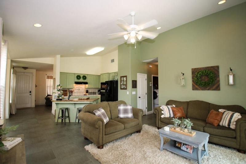 451 West Lilac Avenue Reedley, CA 93654 - Photo 9 of 29 Gallery Image 9