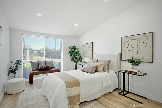 $724,500 | 1462 Merion Way, Unit M2 30K, Long Beach, CA 90803