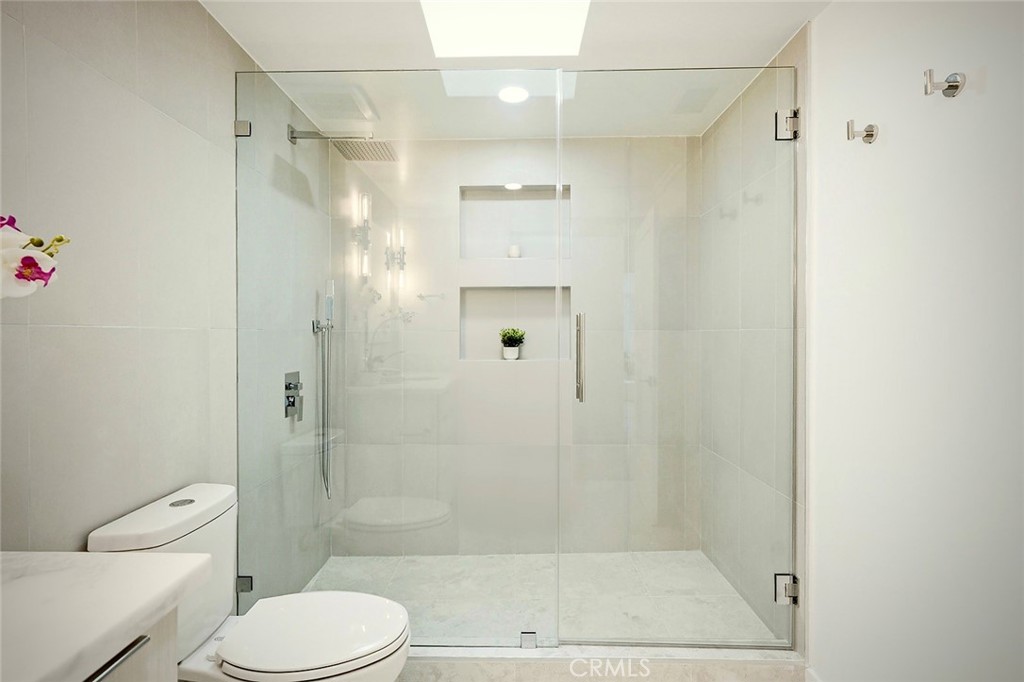 1462 Merion Way, Unit M2 30K Long Beach, CA 90803 - Photo 28 of 51