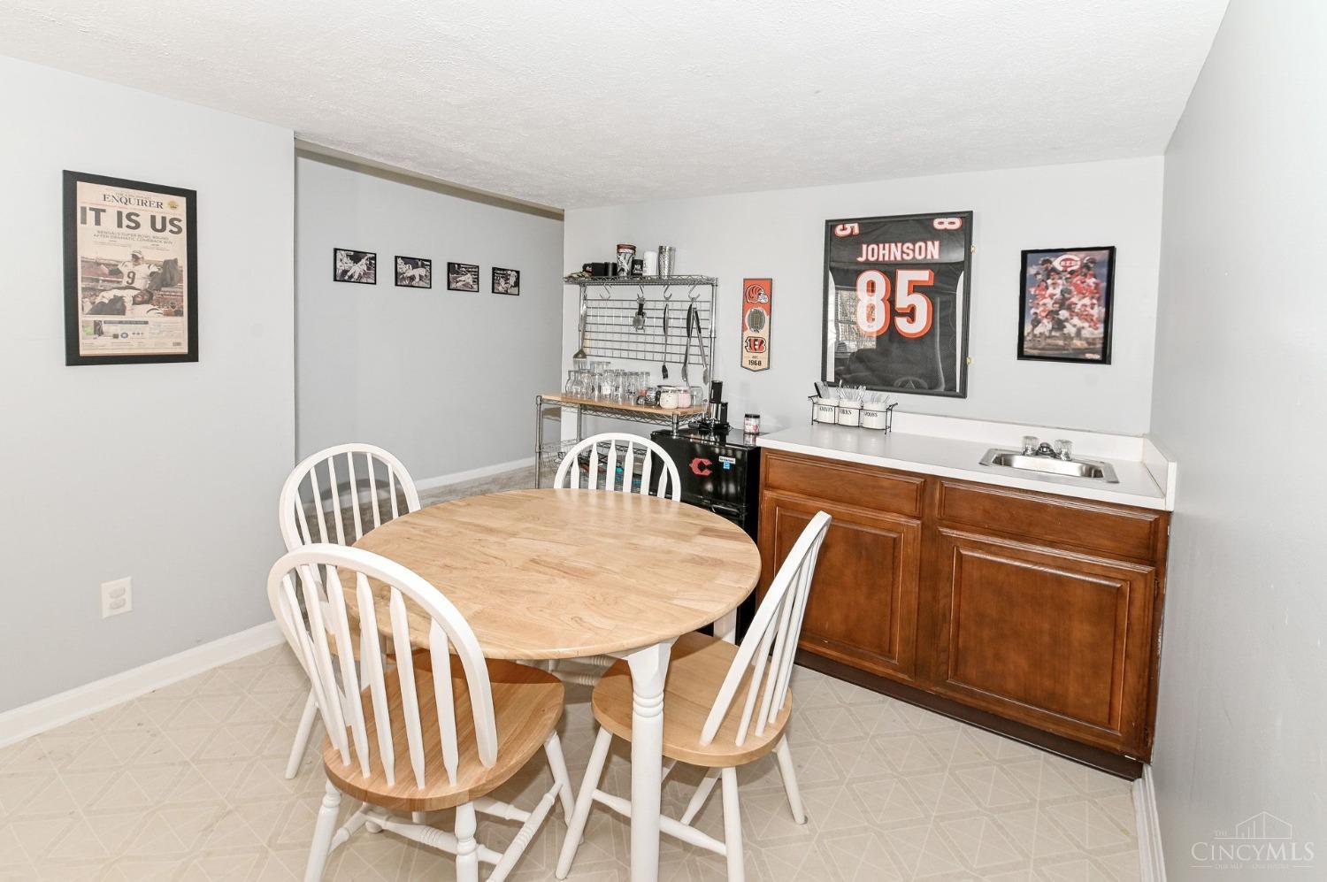 10555 Montgomery Road, Unit 98 Montgomery, OH 45242 - Photo 34 of 42