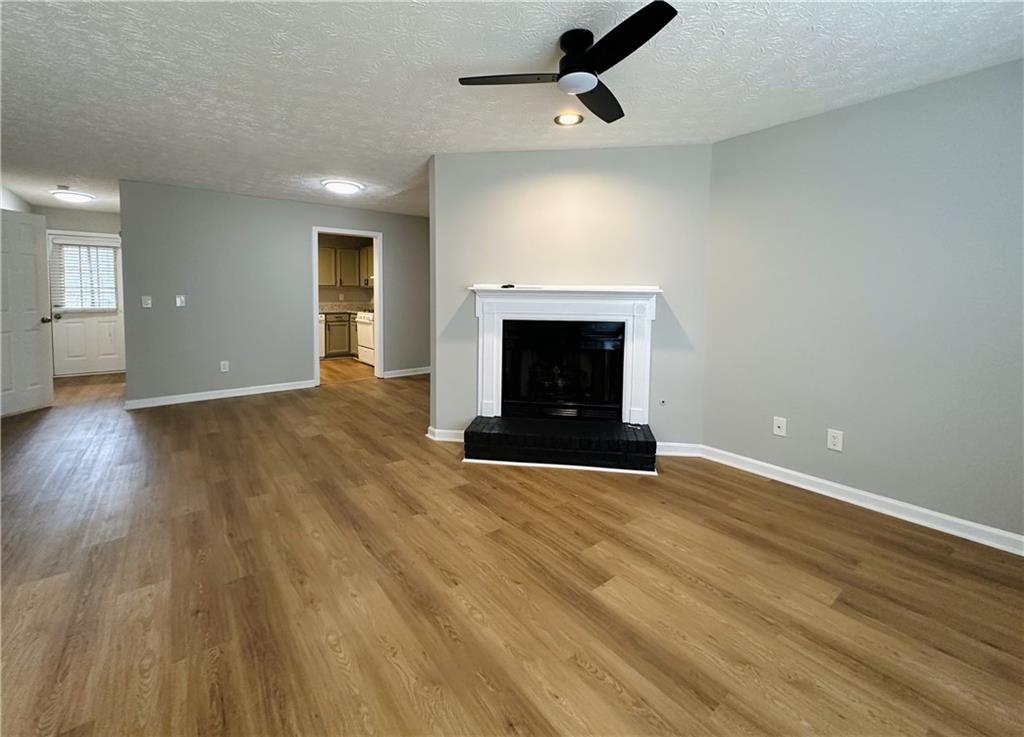 1016 Kennesborough Road Northwest Kennesaw, GA 30144 - Photo 6 of 35