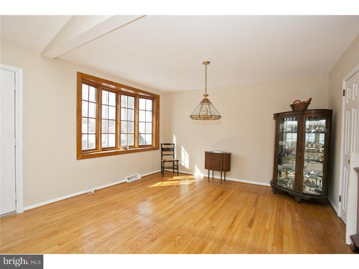 25 Cedar Grove Road Conshohocken, PA 19428 - Photo 4 of 14 Dining Room
