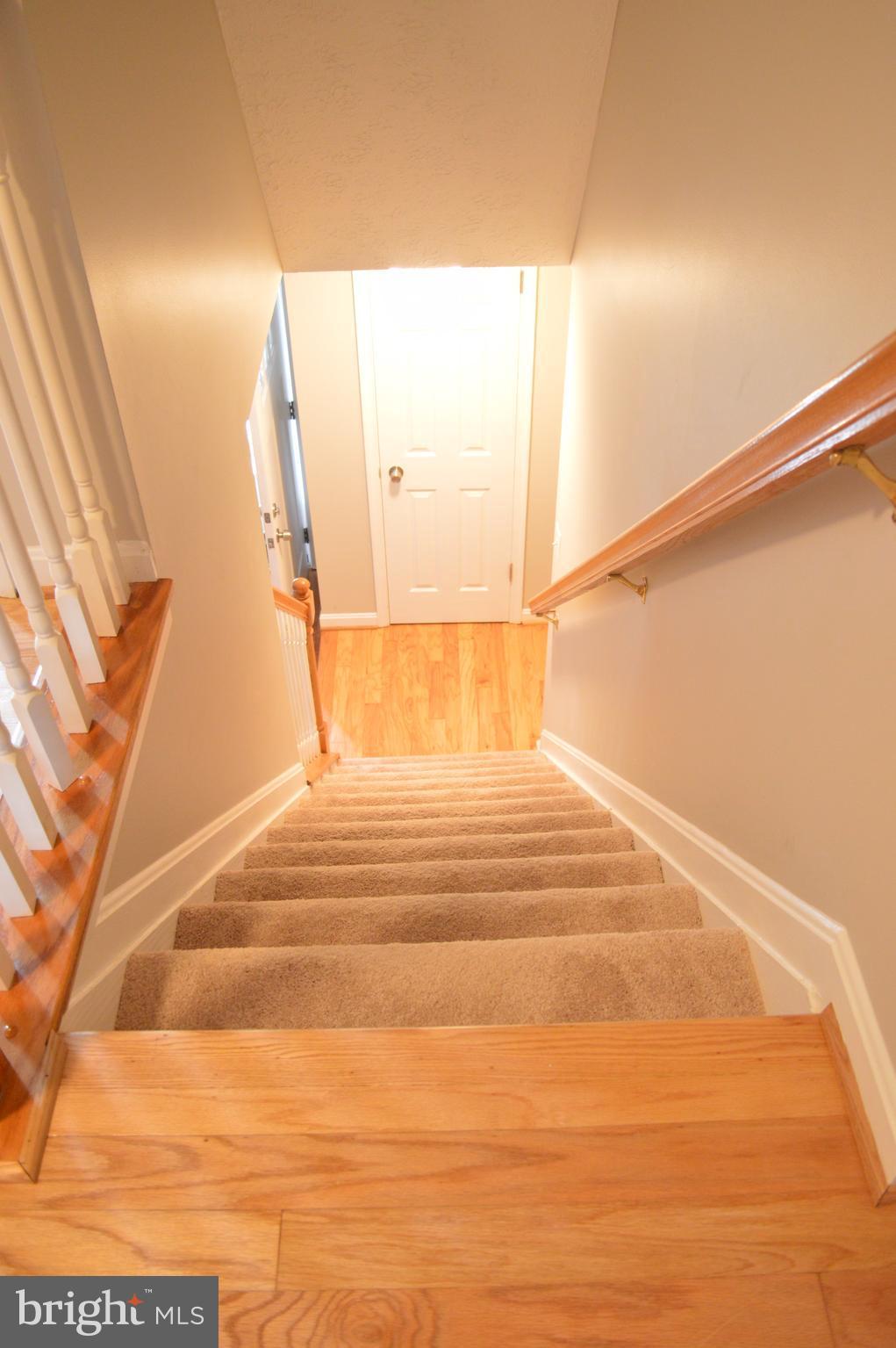 441 Broadwater Road Arnold, MD 21012 - Photo 11 of 30 Upper Level Stairwell