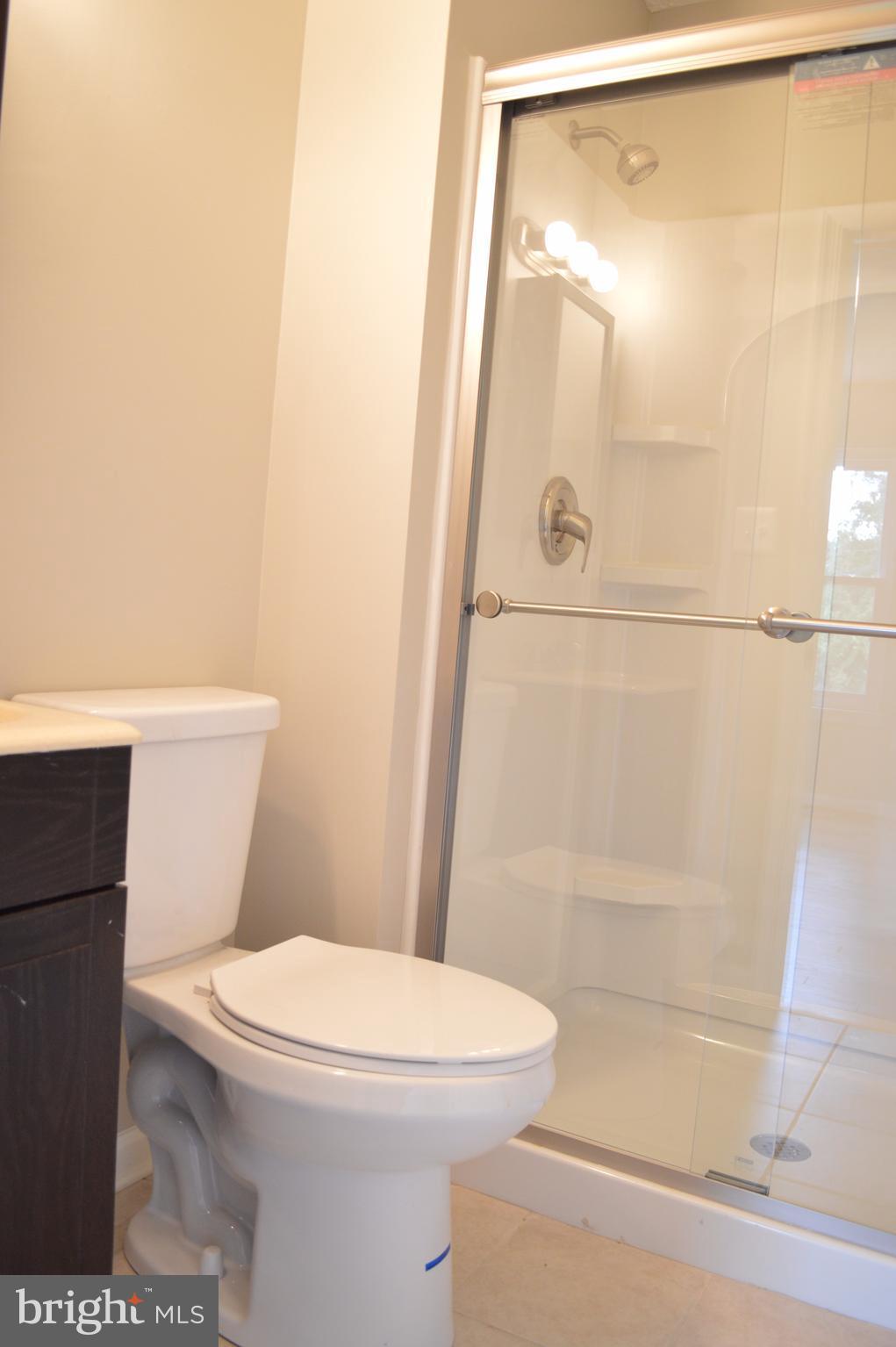 441 Broadwater Road Arnold, MD 21012 - Photo 14 of 30 Bath (Master)