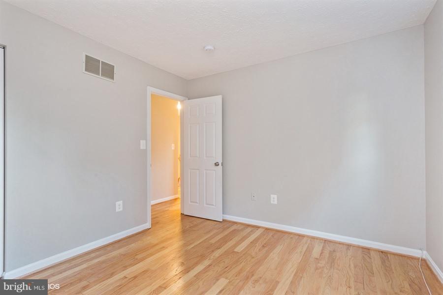 441 Broadwater Road Arnold, MD 21012 - Photo 18 of 30 Bedroom 3