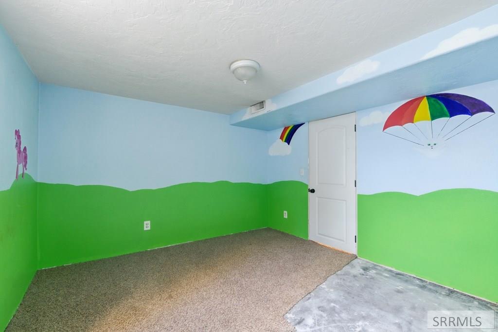 545 Collins Street Blackfoot, ID 83221 - Photo 33 of 57