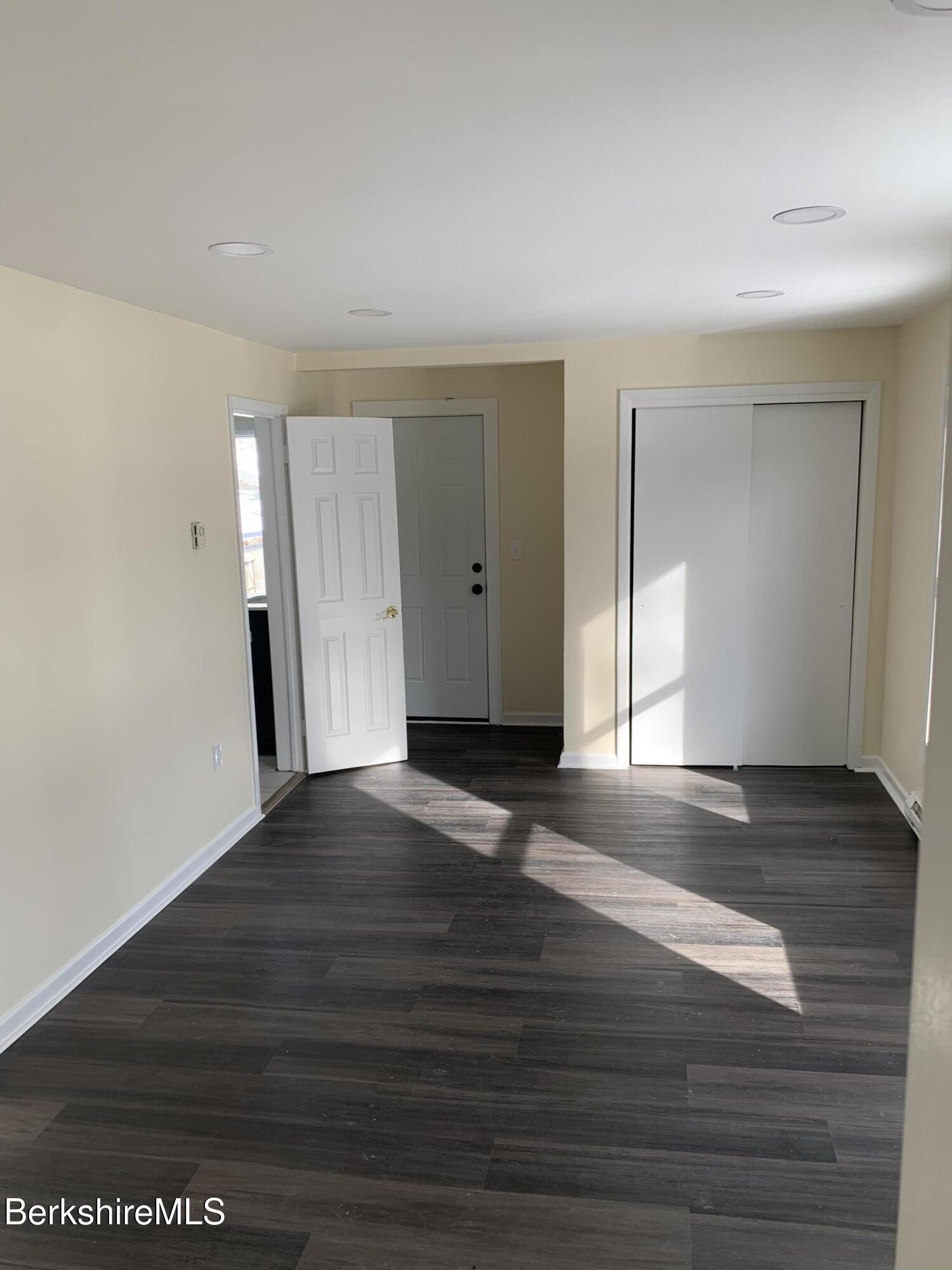 35 Main Street West Stockbridge, MA 01266 - Photo 17 of 19 Room