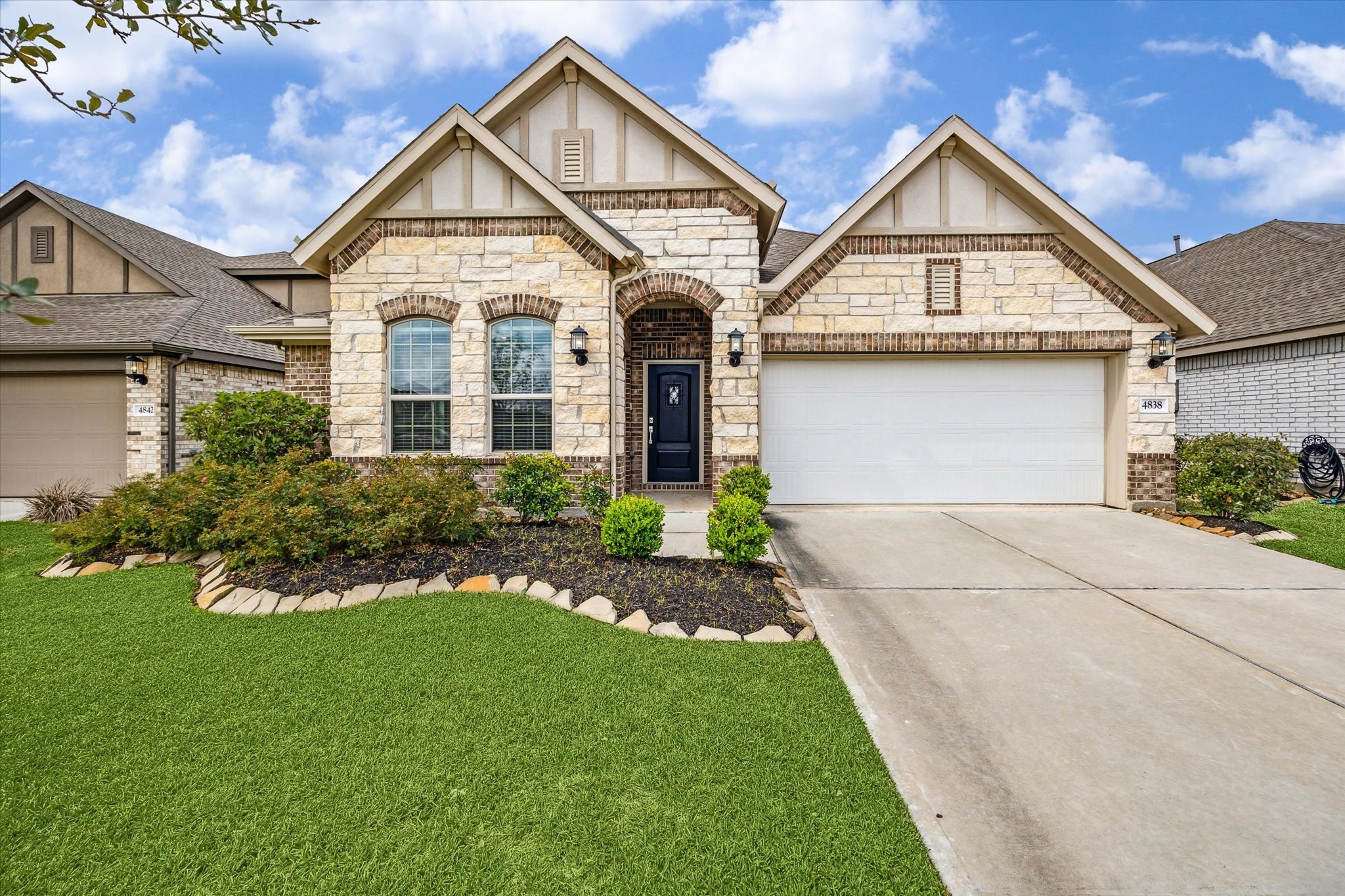 4838 Albany Ridge Lane Rosharon, TX 77583 - Photo 1 of 32