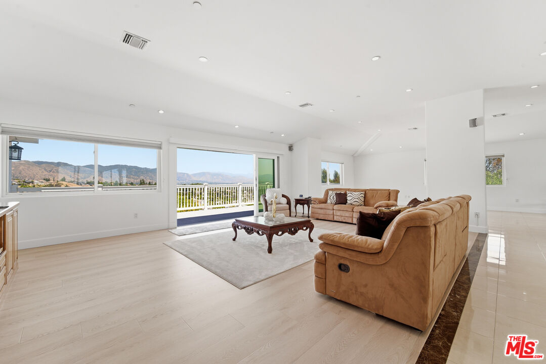 12570 Bull Canyon Road Granada Hills, CA 91344 - Photo 11 of 24