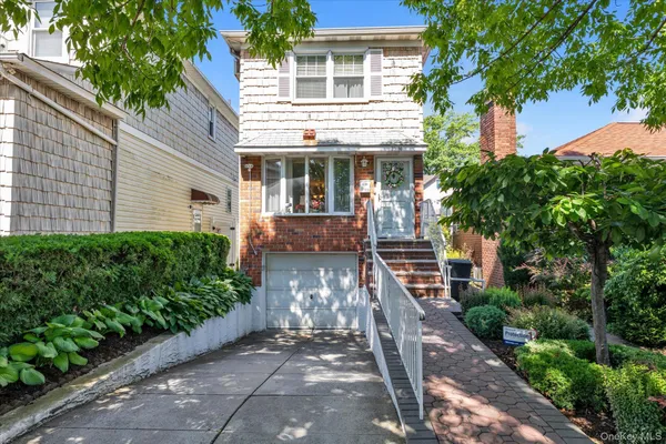 $998,800 | 30-36 154th Street | Murray Hill - Flushing