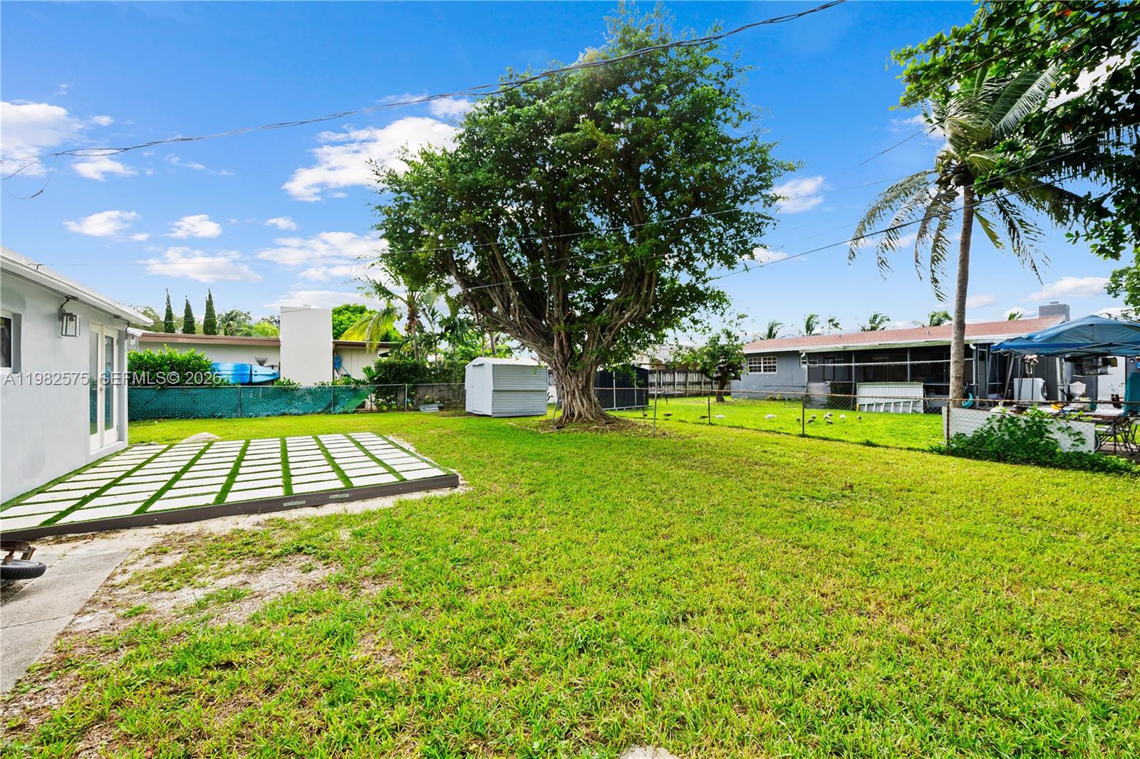 8560 Southwest 126th Terrace Miami, FL 33156 - Photo 21 of 24