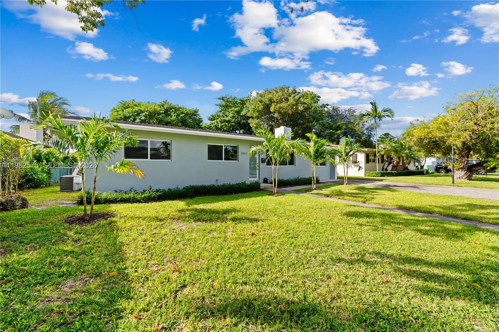 8560 Southwest 126th Terrace Miami, FL 33156 - Photo 22 of 24
