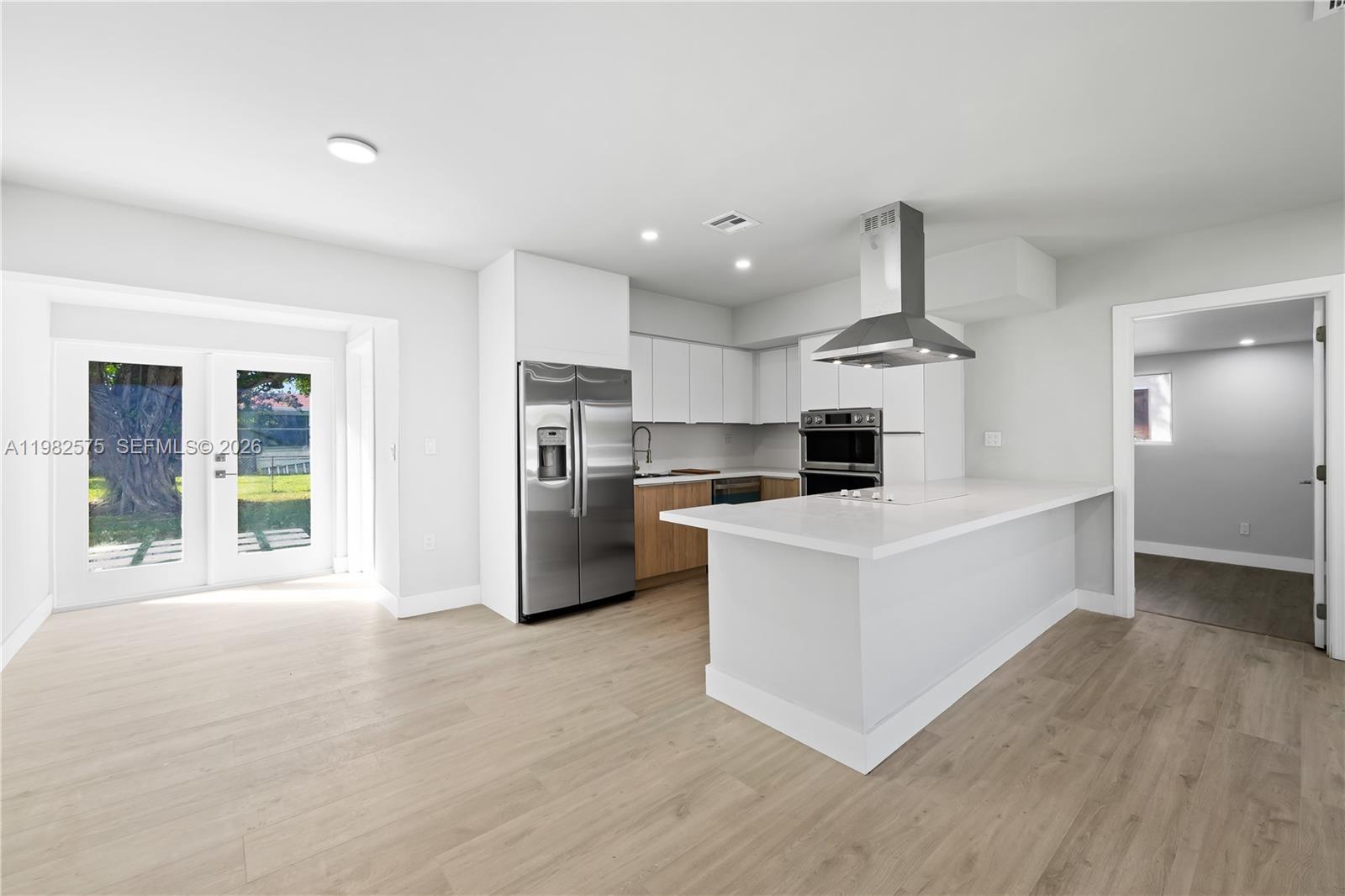 8560 Southwest 126th Terrace Miami, FL 33156 - Photo 4 of 24