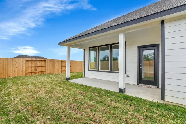 $353,990 | 173 Angelina Trail, Dayton, TX 77535
