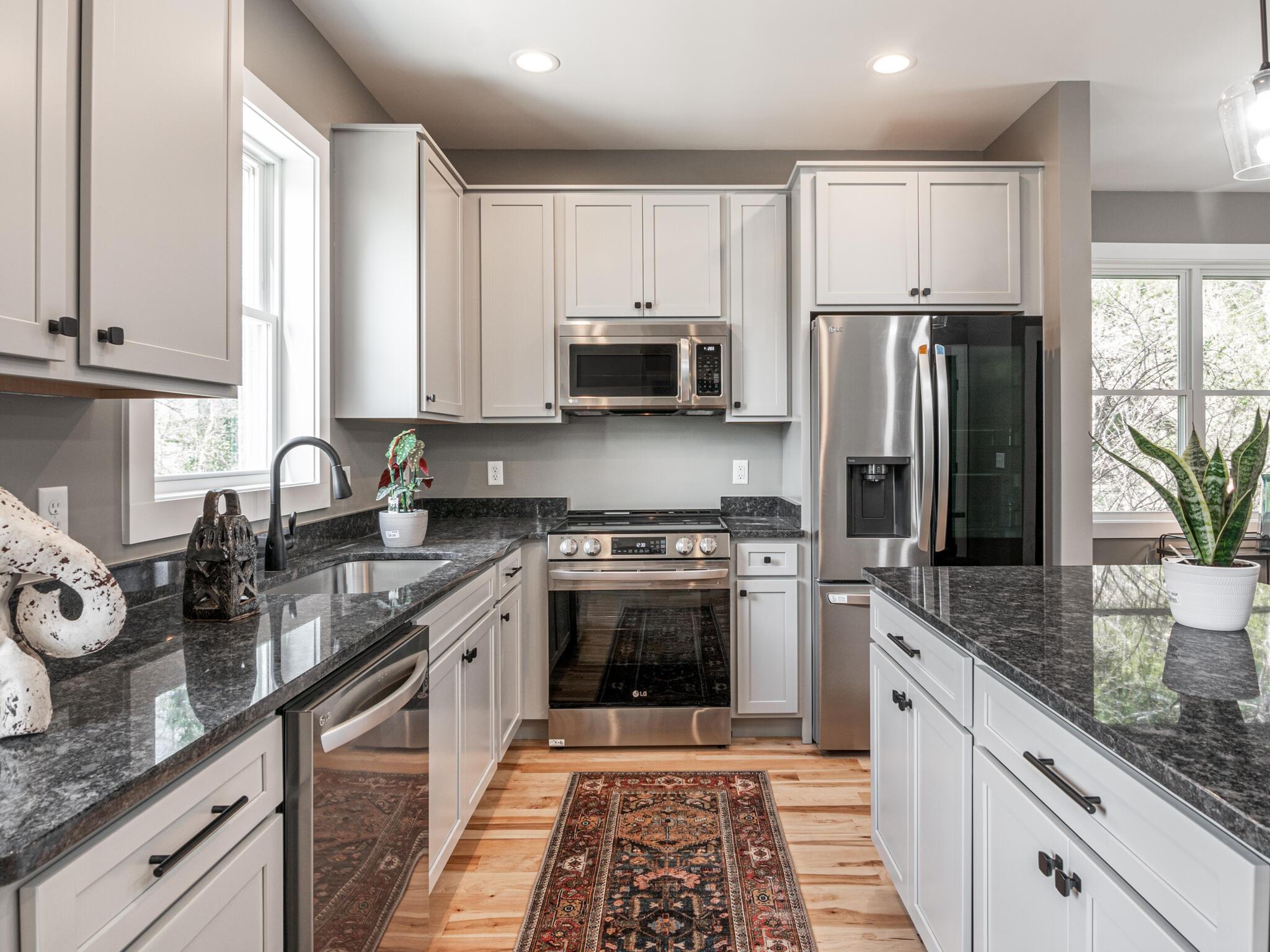 17 Mountain Road Arden, NC 28704 - Photo 12 of 48 Gallery Image 12
