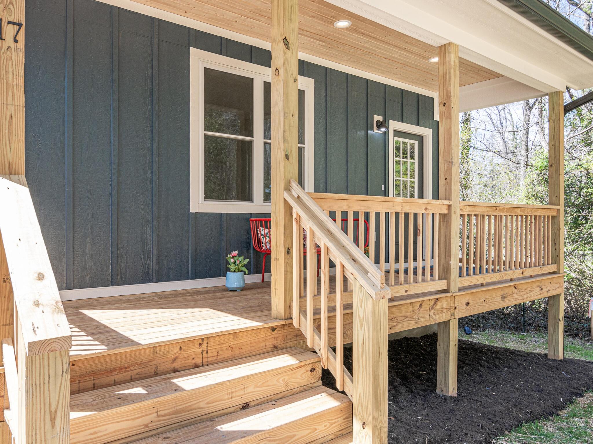17 Mountain Road Arden, NC 28704 - Photo 3 of 48 Gallery Image 3