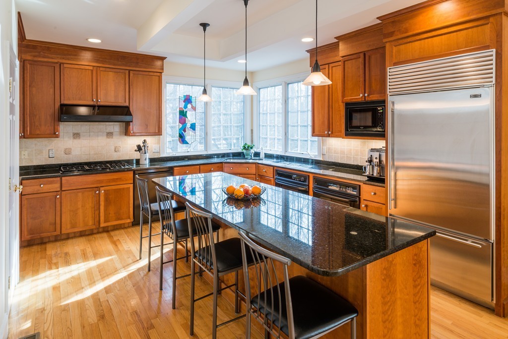 2 Hastings Road Weston, MA 02493 - Photo 3 of 26