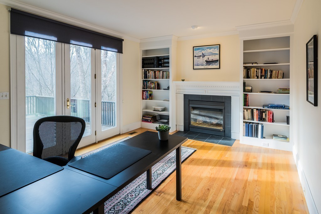 2 Hastings Road Weston, MA 02493 - Photo 6 of 26