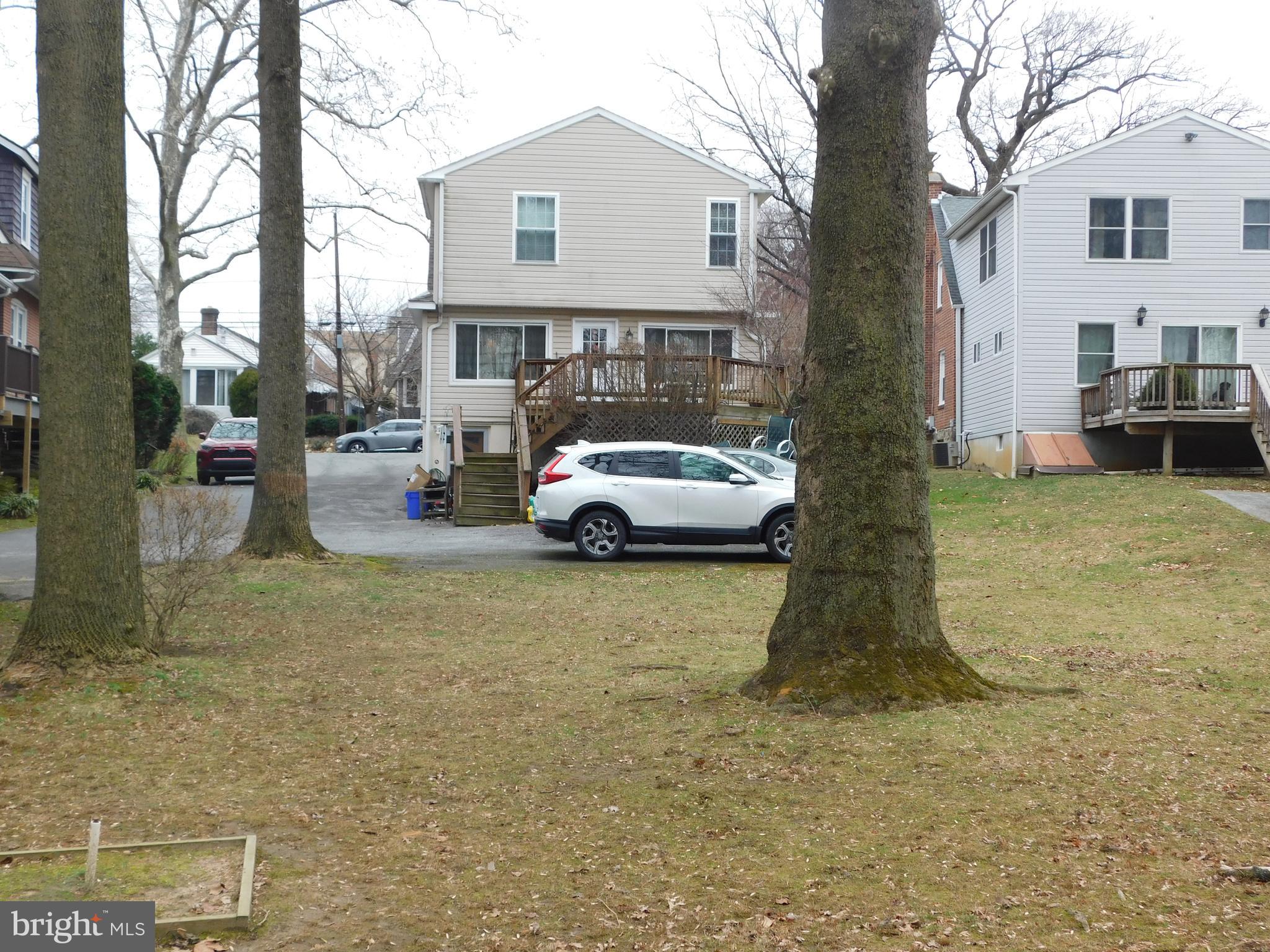 236 West Ridley Avenue Ridley Park, PA 19078 - Photo 3 of 28
