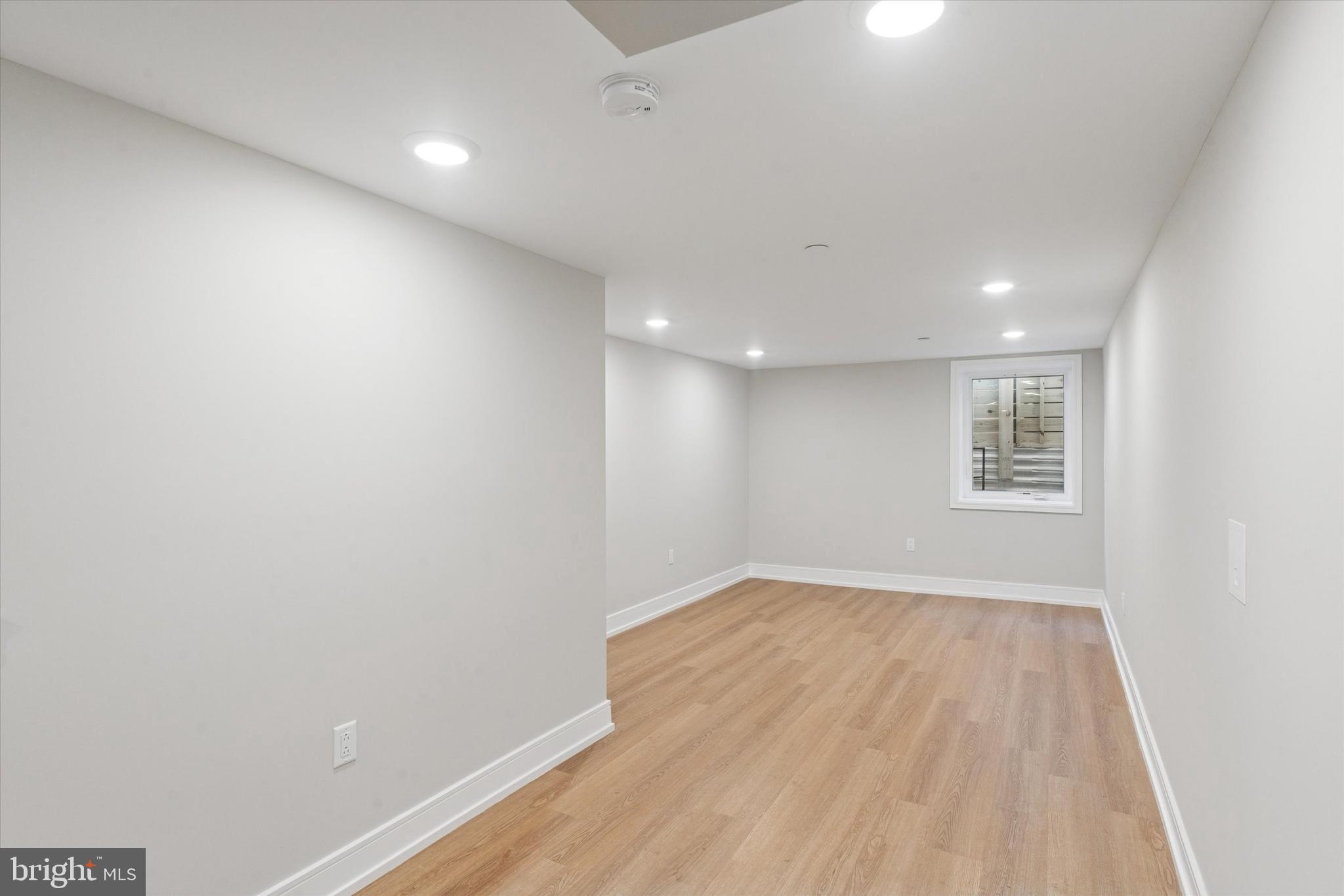 1620 North Randolph Street Philadelphia, PA 19122 - Photo 23 of 25