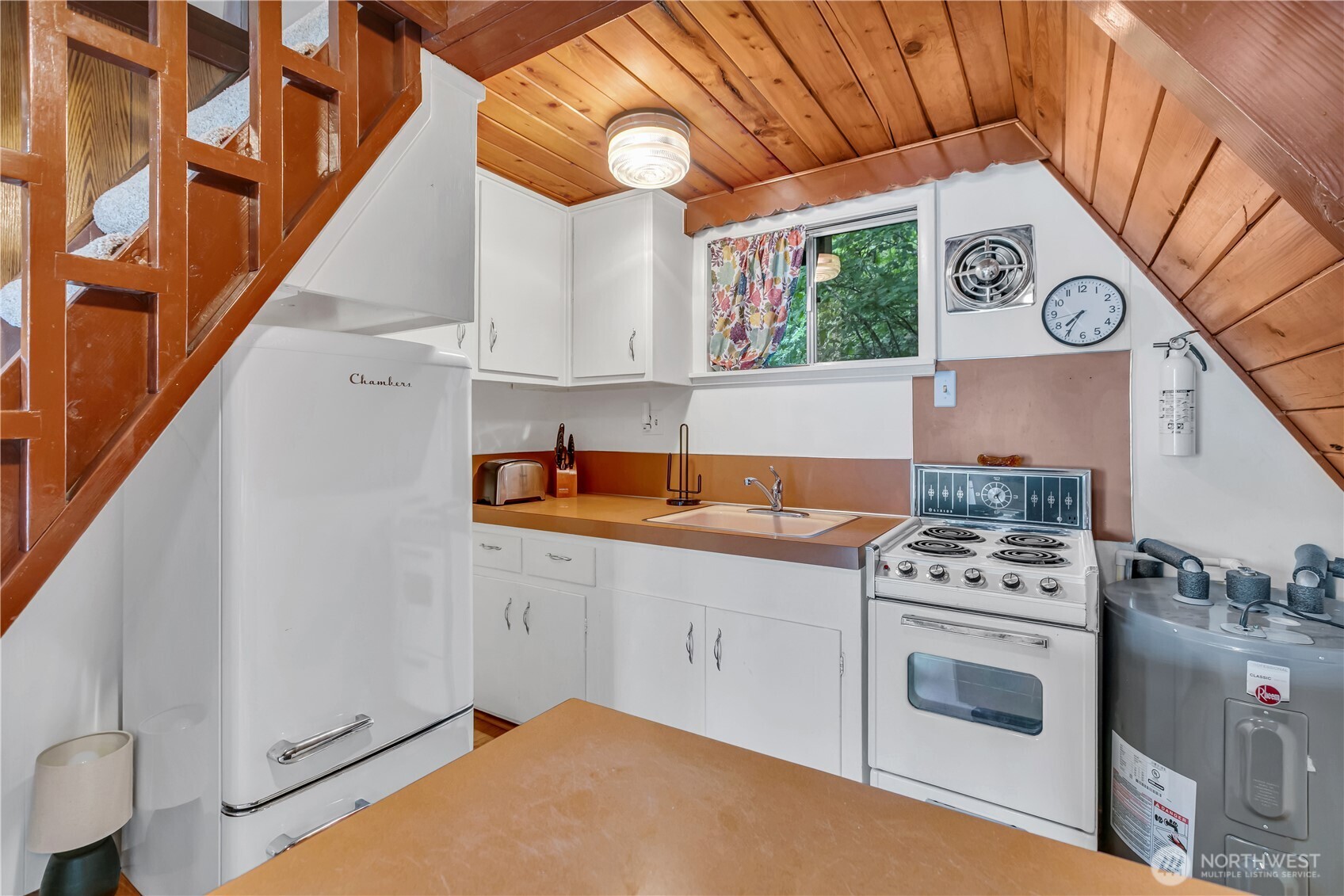 640 East Rauschert Road Grapeview, WA 98546 - Photo 17 of 37 Gallery Image 17