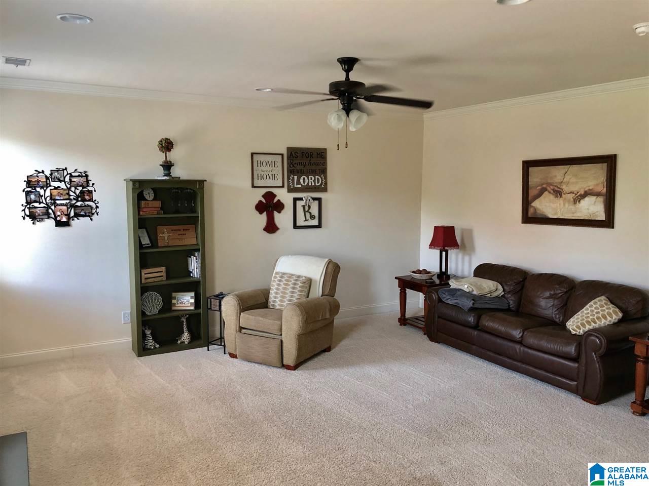 656 Southern Trace Parkway Leeds, AL 35094 - Photo 13 of 39