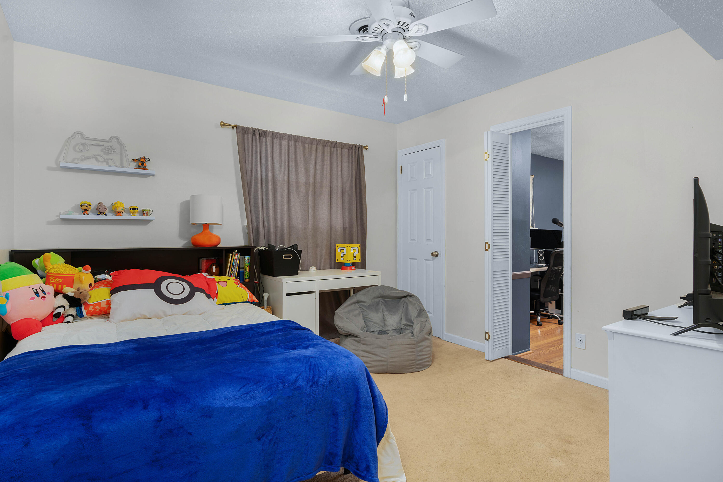 6548 Fairview Road Hixson, TN 37343 - Photo 25 of 52 37 - 6548 Fairview Rd - Interior _ Floor