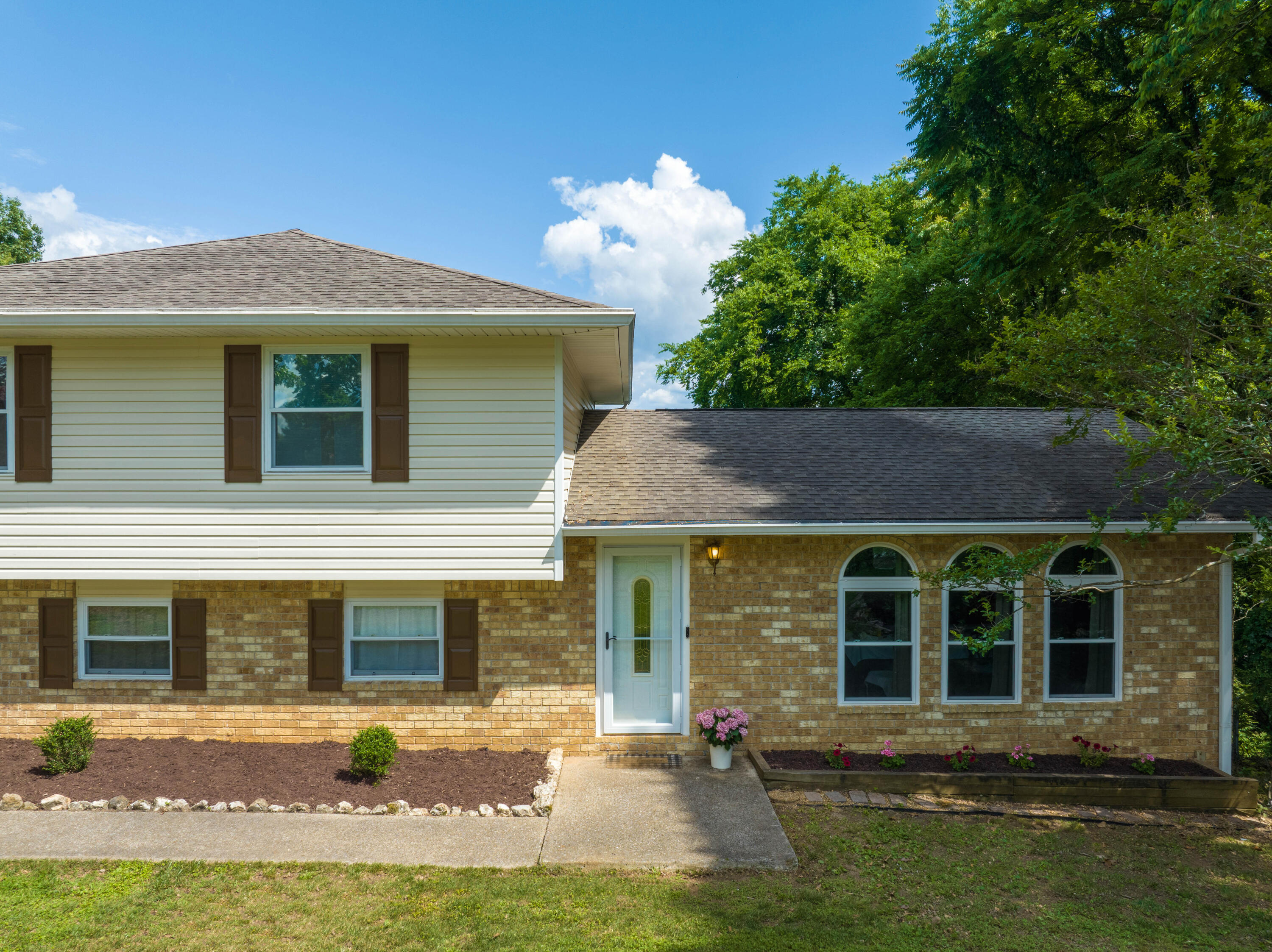 6548 Fairview Road Hixson, TN 37343 - Photo 8 of 52 05 - 6548 Fairview Rd - Aerial
