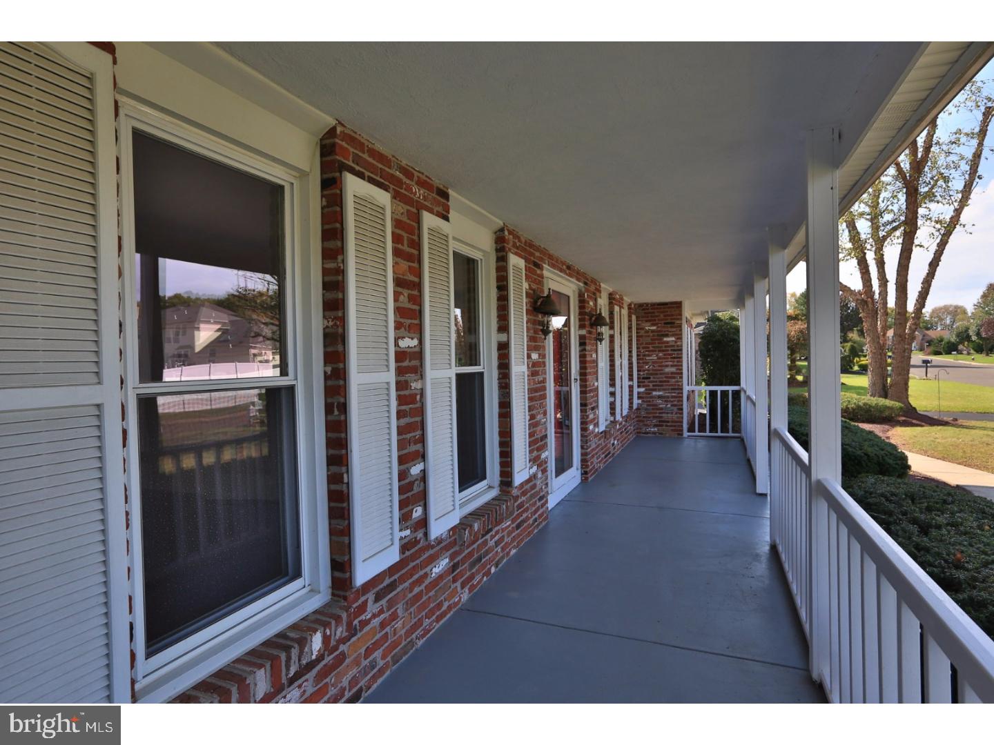 31 Jericho Road Holland, PA 18966 - Photo 25 of 25 Porch