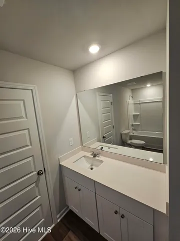 $1,999 | 2092 Northeast Wild Indigo Circle Northwest, Calabash, NC 28467