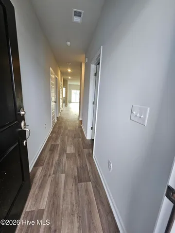 $1,999 | 2092 Northeast Wild Indigo Circle Northwest, Calabash, NC 28467