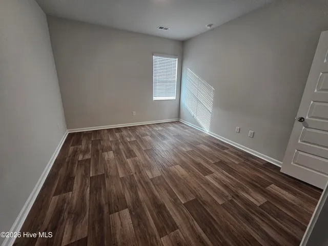 $1,999 | 2092 Northeast Wild Indigo Circle Northwest, Calabash, NC 28467