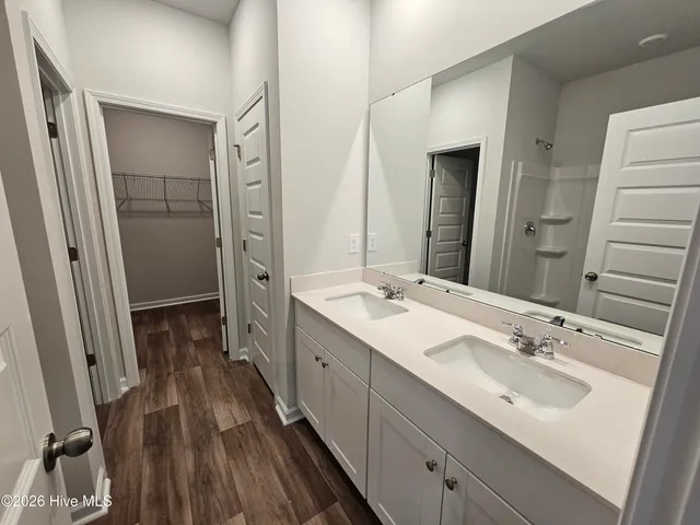 $1,999 | 2092 Northeast Wild Indigo Circle Northwest, Calabash, NC 28467