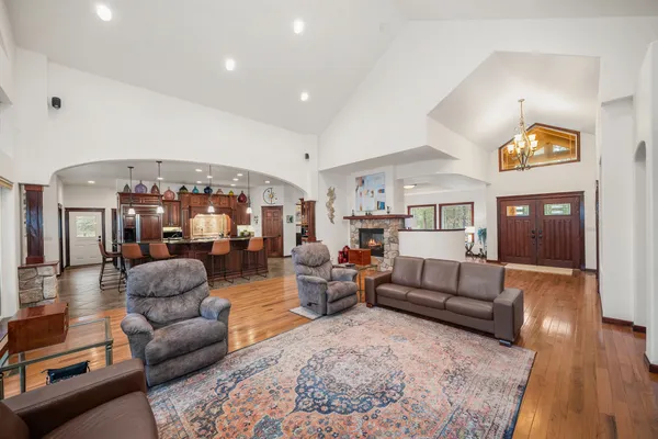 $1,249,500 | 21615 North Green Pine Lane, Colbert, WA 99005