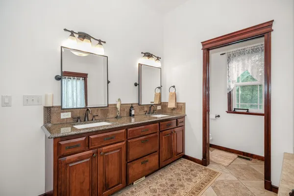 $1,249,500 | 21615 North Green Pine Lane, Colbert, WA 99005