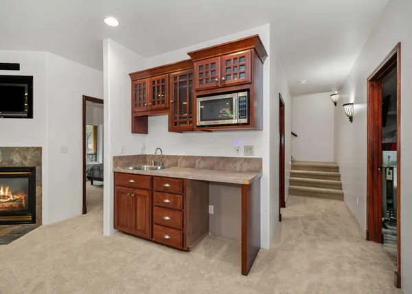 $1,249,500 | 21615 North Green Pine Lane, Colbert, WA 99005