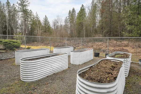 $1,249,500 | 21615 North Green Pine Lane, Colbert, WA 99005