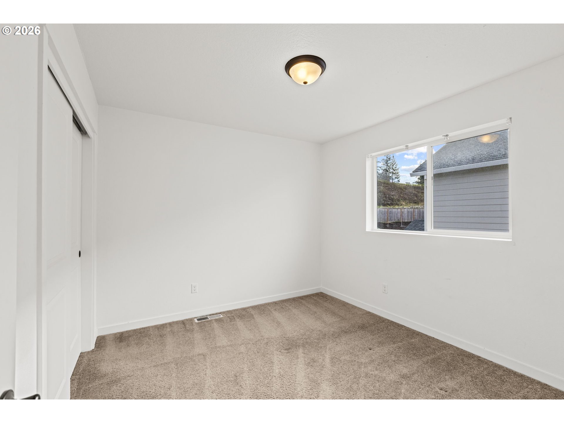 3513 Northeast Claire Road Estacada, OR 97023 - Photo 29 of 42 a view of an empty room