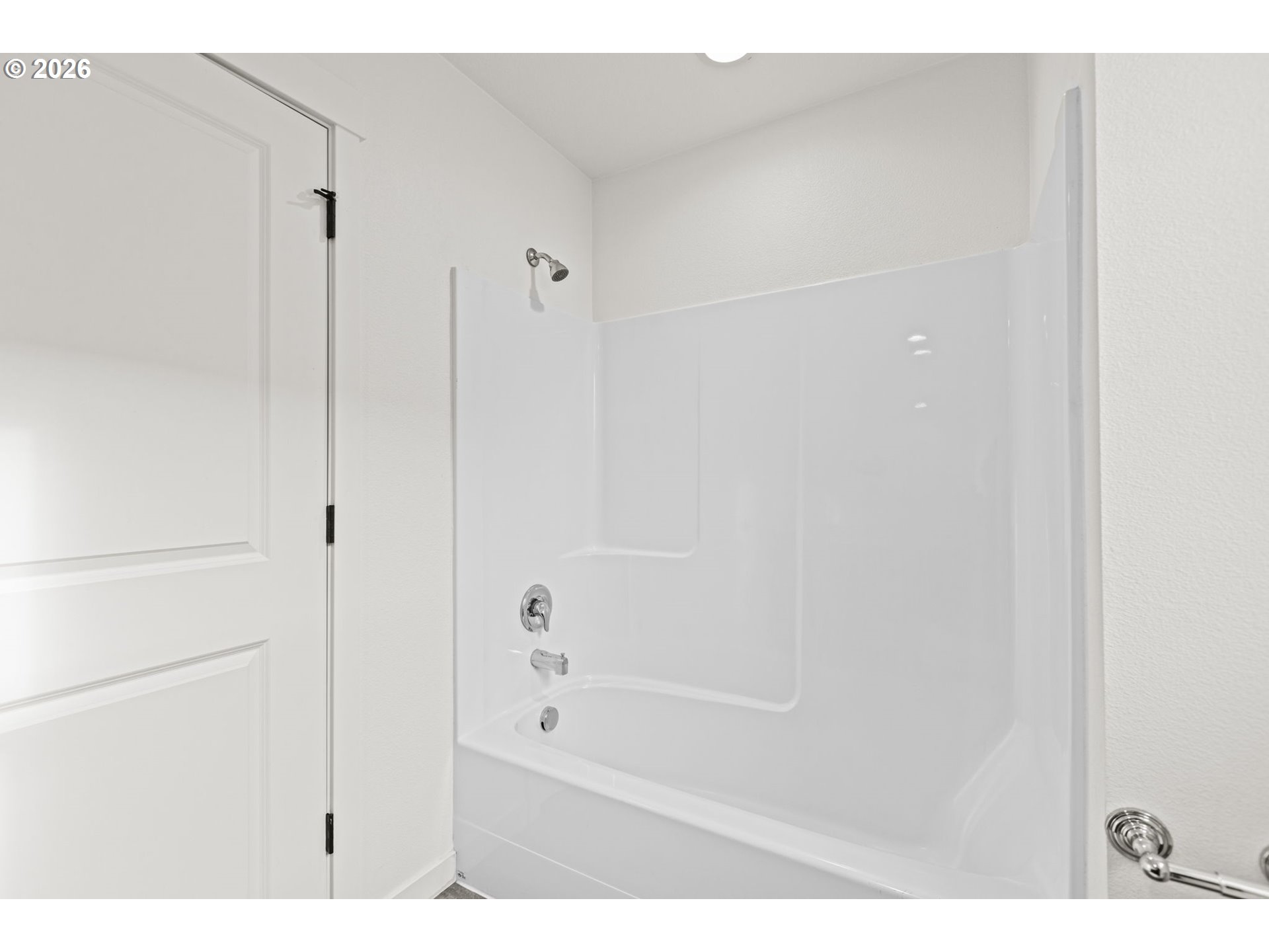 3513 Northeast Claire Road Estacada, OR 97023 - Photo 34 of 42 a bathroom with a shower