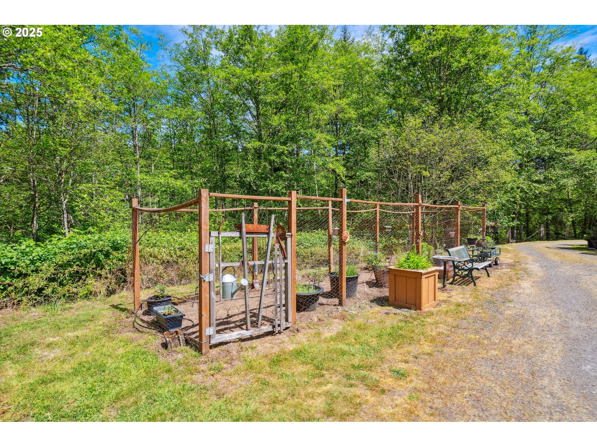 3802 Northeast Matney Road Camas, WA 98607 - Photo 34 of 47 Gallery Image 34