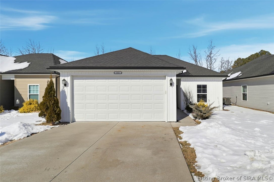322 Jackson Way Charlestown, IN 47111 - Photo 1 of 32