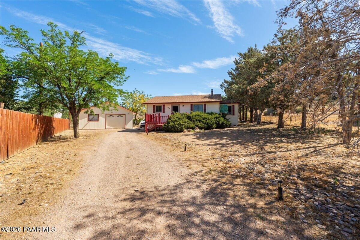 480 East Van Haven Road Paulden, AZ 86334 - Photo 2 of 20 02-Front Driveway