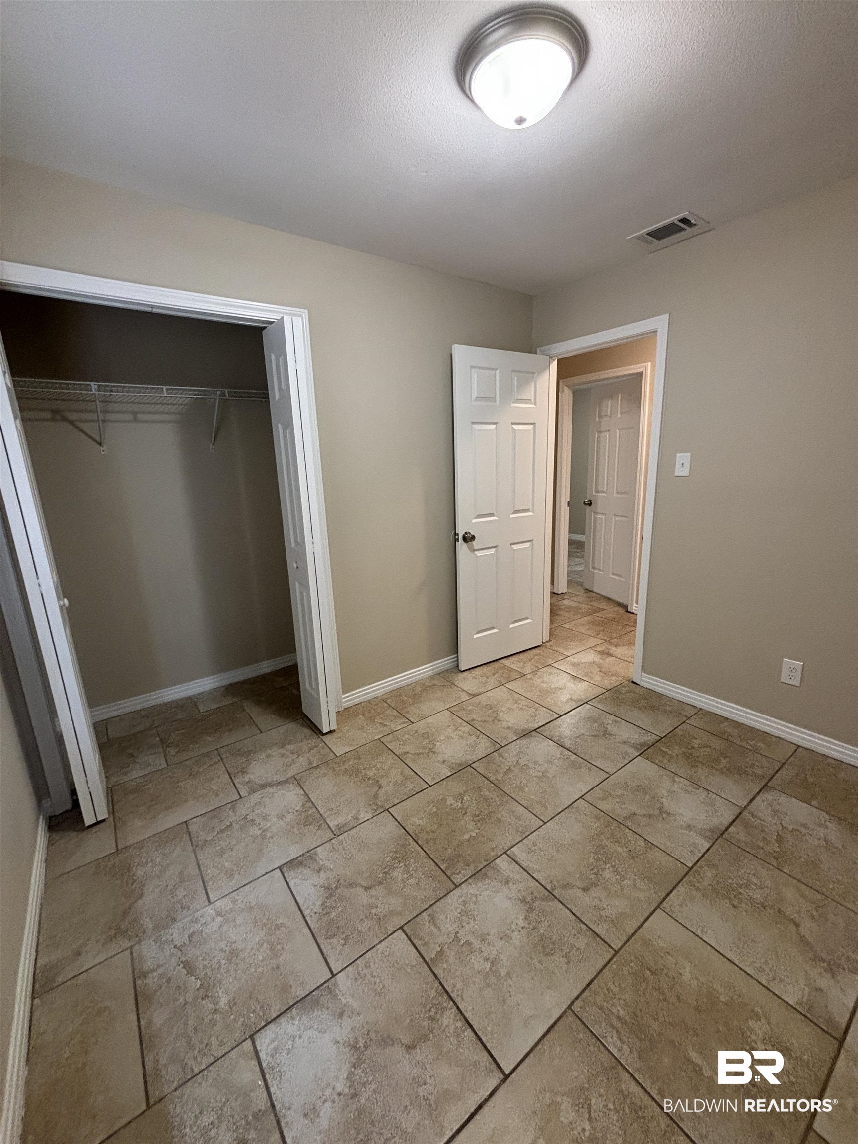 7225 Tangerine Avenue Mobile, AL 36618 - Photo 7 of 13